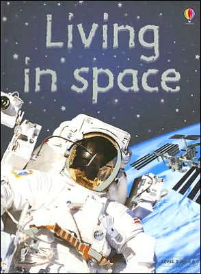 Living in Space, Level 2 (Beginners Nature - New Format) (Used-Like New)